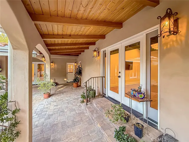 $13,995 | 15452 Varden Street, Sherman Oaks, CA 91403