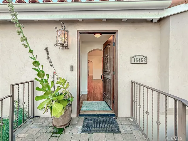 $13,995 | 15452 Varden Street, Sherman Oaks, CA 91403