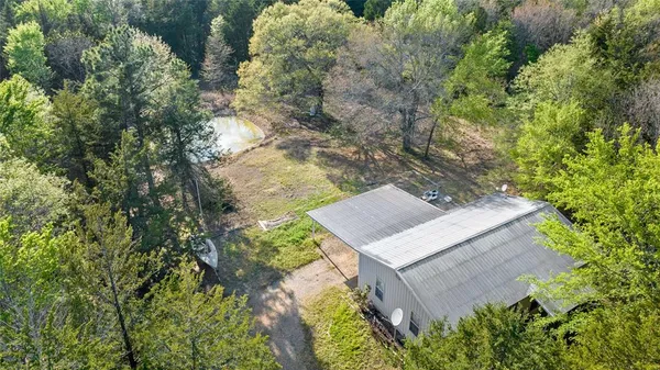 $299,500 | 394 County Road, Paris, TX 75460