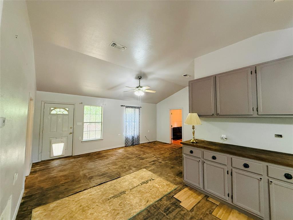 394 County Road Paris, TX 75460 - Photo 28 of 32