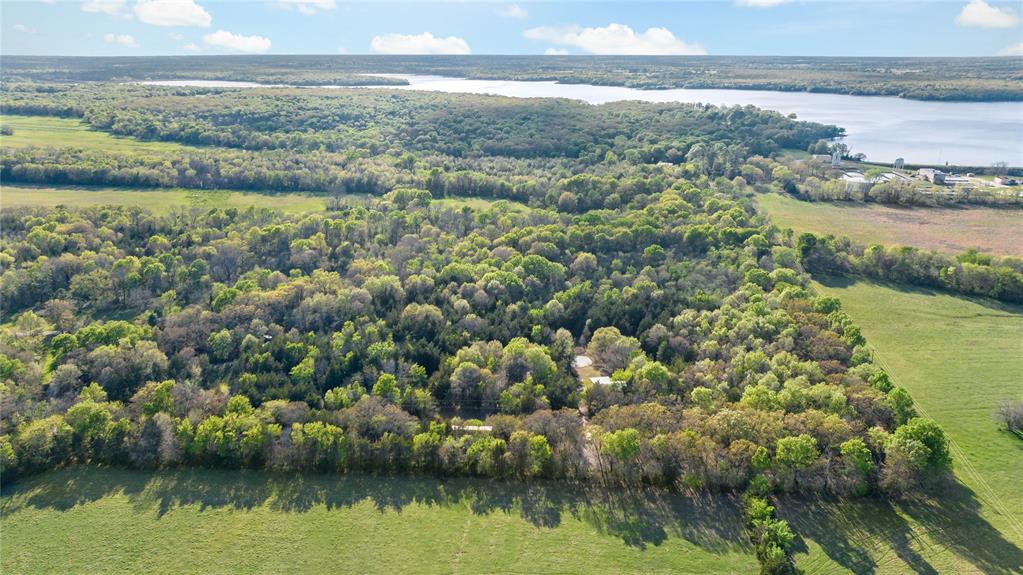 394 County Road Paris, TX 75460 - Photo 4 of 32