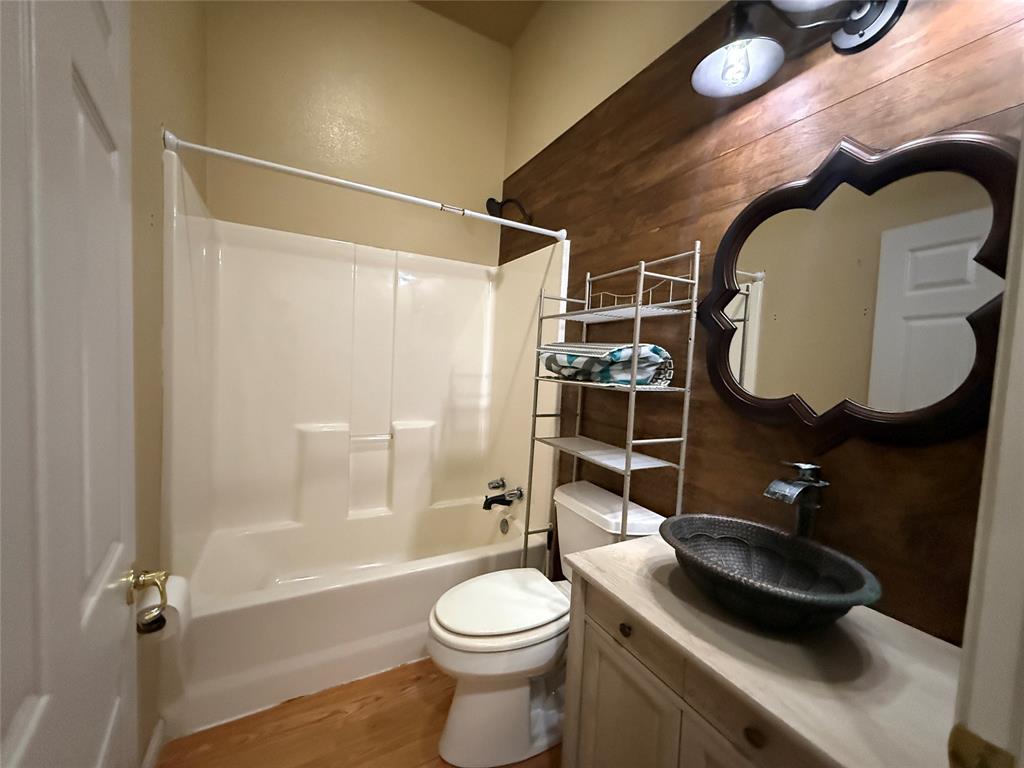 394 County Road Paris, TX 75460 - Photo 10 of 32