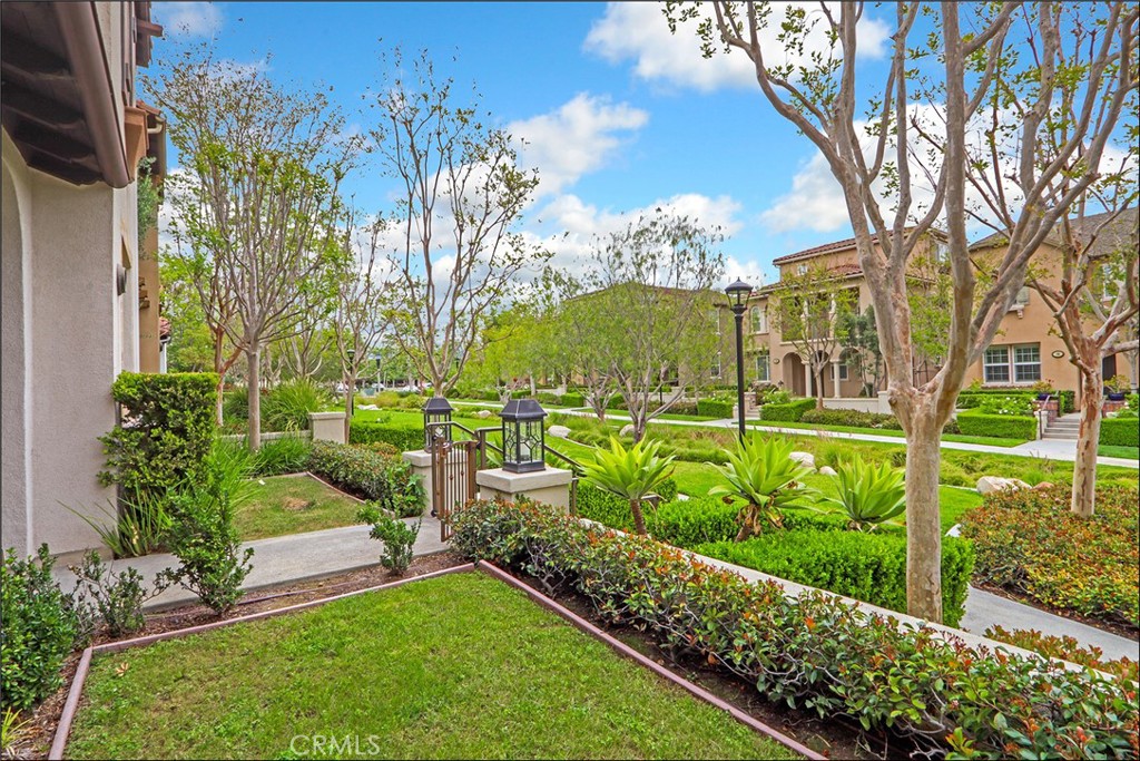 21 Rincon Way Aliso Viejo, CA 92656 - Photo 2 of 46