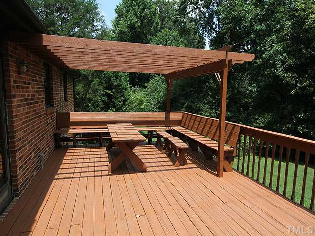 423 Oakridge Road Cary, NC 27511 - Photo 22 of 25 Photo 22