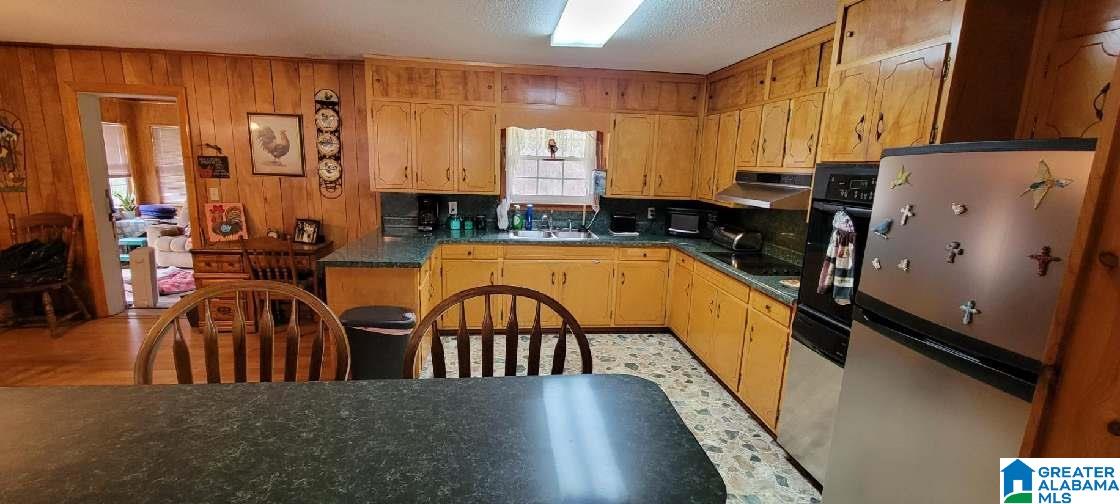 420 Ivie Childress Road Jemison, AL 35085 - Photo 3 of 22