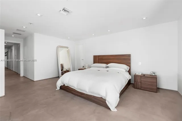 $11,500 | 2020 Northeast 121st Road, Unit 2020, North Miami, FL 33181