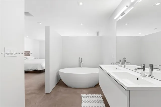 $11,500 | 2020 Northeast 121st Road, Unit 2020, North Miami, FL 33181