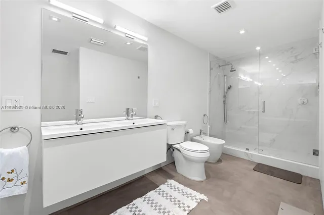 $11,500 | 2020 Northeast 121st Road, Unit 2020, North Miami, FL 33181