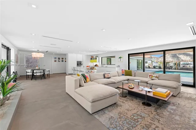 $11,500 | 2020 Northeast 121st Road, Unit 2020, North Miami, FL 33181