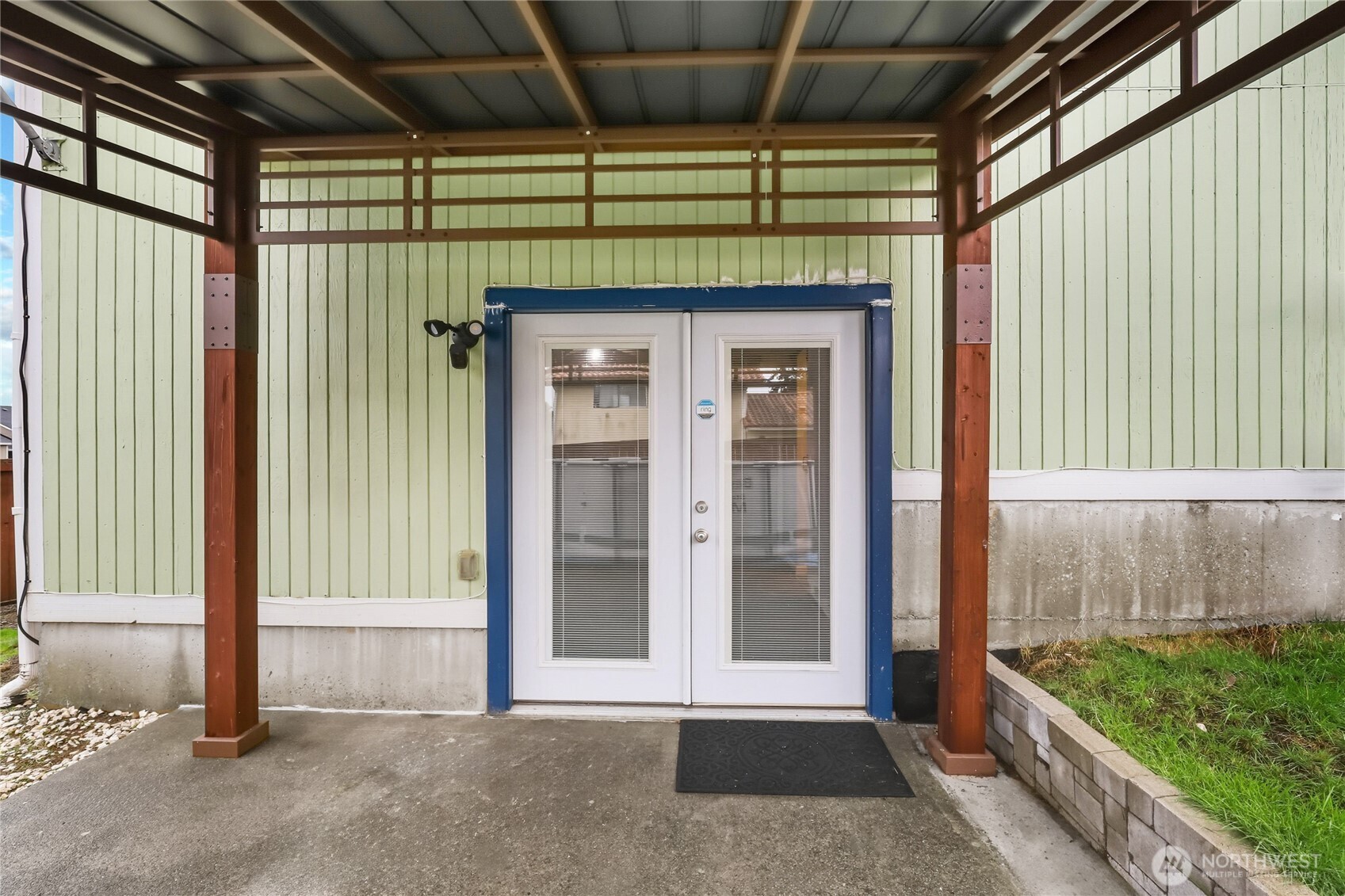 1501 Vue Court Bremerton, WA 98310 - Photo 27 of 28