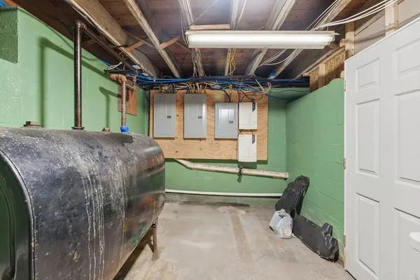 $2,400 | 48 Silver Street, Unit 1, Fitchburg, MA 01420