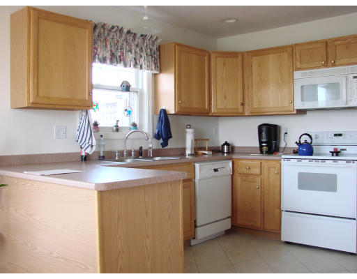 219 Beach Road, Unit 1 Salisbury, MA 01952 - Photo 3 of 12 Gallery Image 3