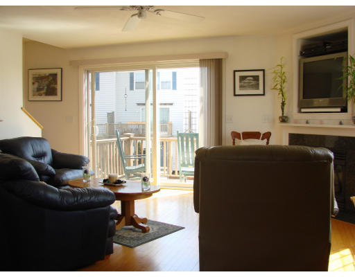 219 Beach Road, Unit 1 Salisbury, MA 01952 - Photo 6 of 12 Gallery Image 6