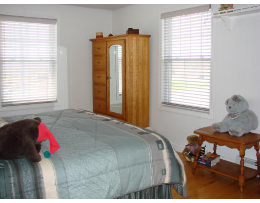 219 Beach Road, Unit 1 Salisbury, MA 01952 - Photo 9 of 12 Gallery Image 9