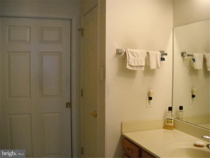 1601 Yorktown Road Jamison, PA 18929 - Photo 8 of 15 Bathroom