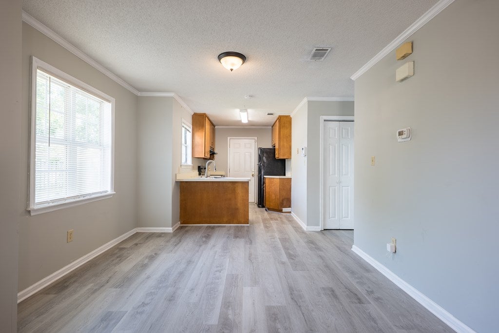 1902 Bancroft Road Valdosta, GA 31602 - Photo 6 of 29 Gallery Image 6