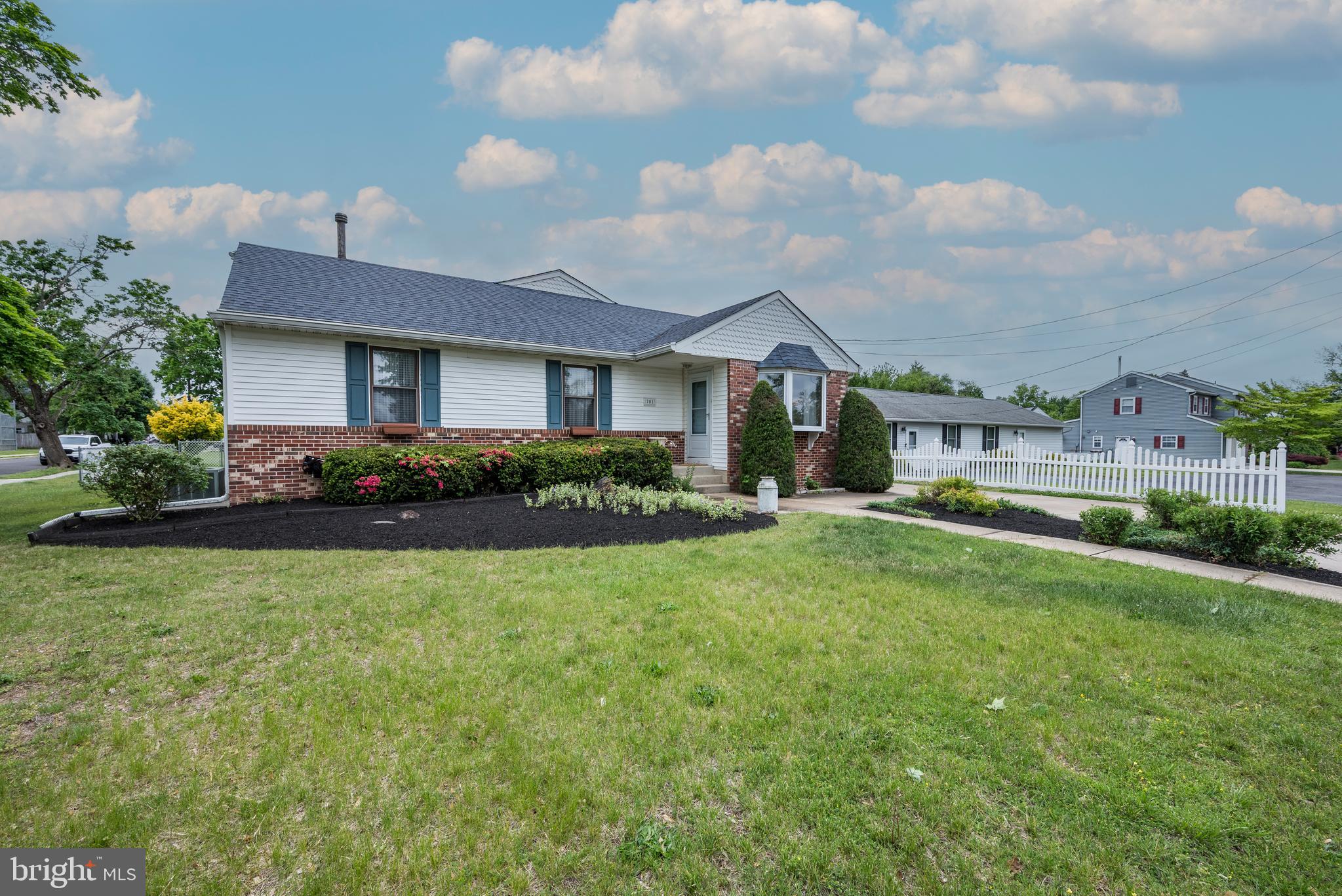 701 Floodgate Road Glendora, NJ 08029 - Photo 2 of 35