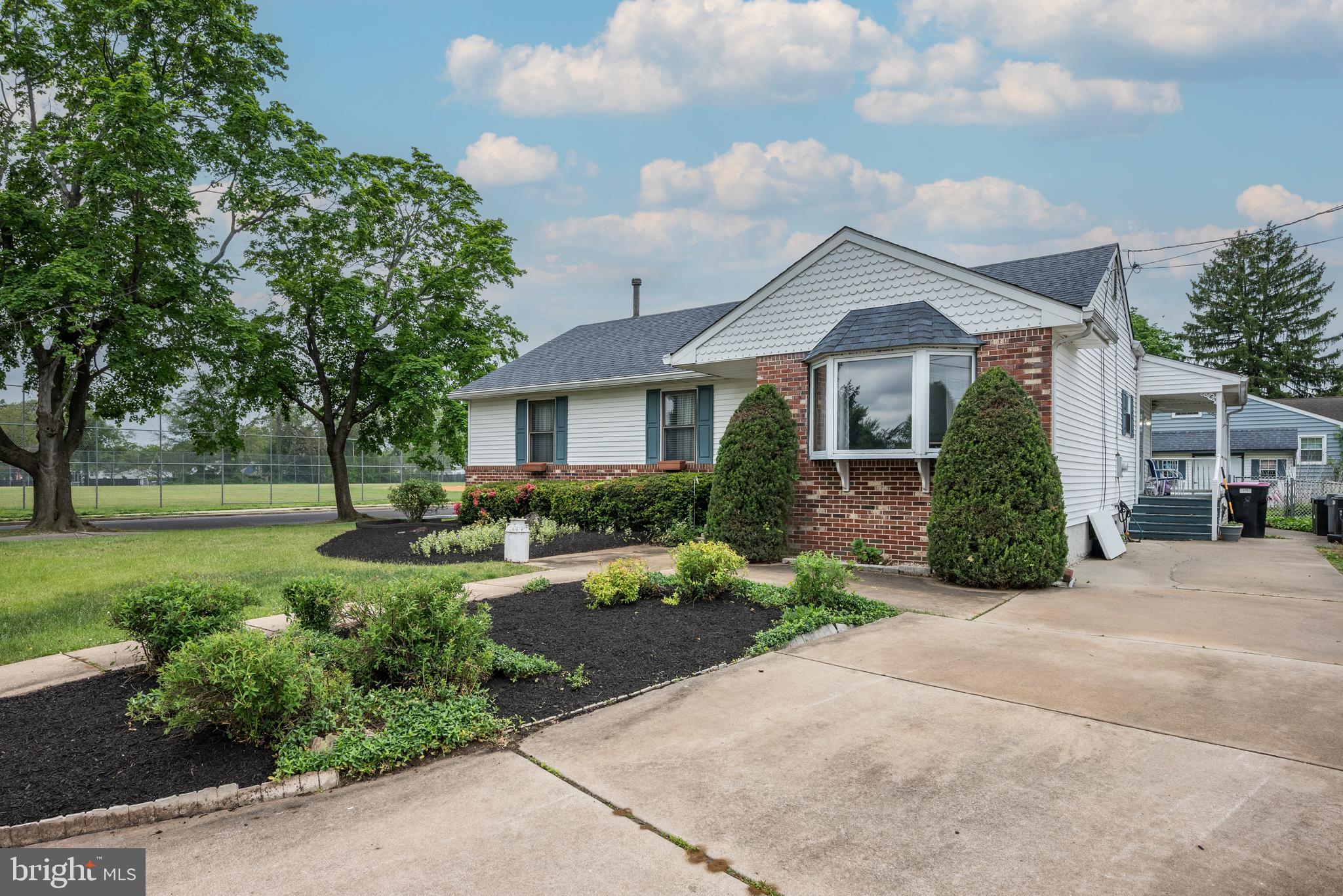 701 Floodgate Road Glendora, NJ 08029 - Photo 3 of 35
