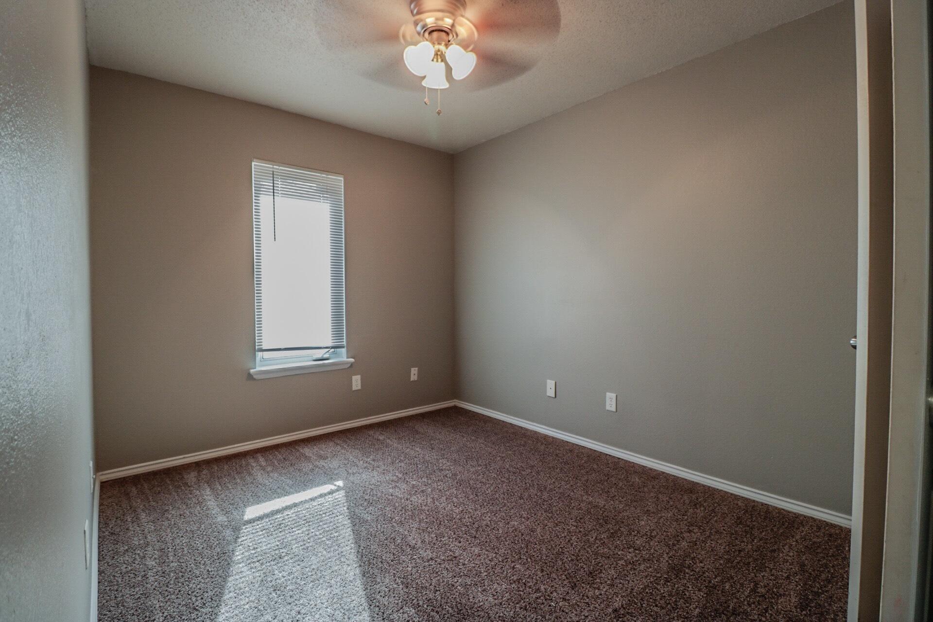 2401 87th Street, Unit B Lubbock, TX 79423 - Photo 8 of 11 original (35)