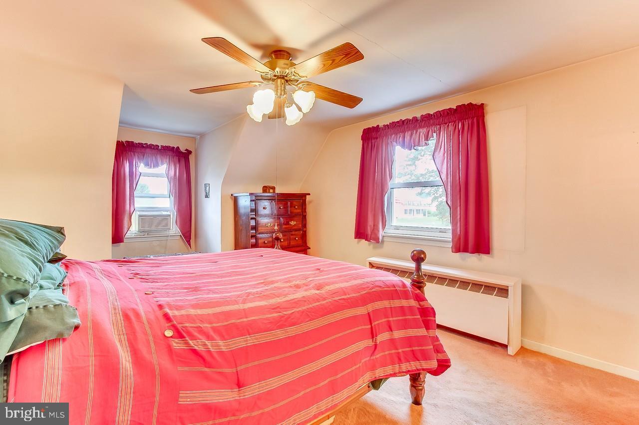 965 Millcreek Road York, PA 17404 - Photo 12 of 28 Gallery Image 12