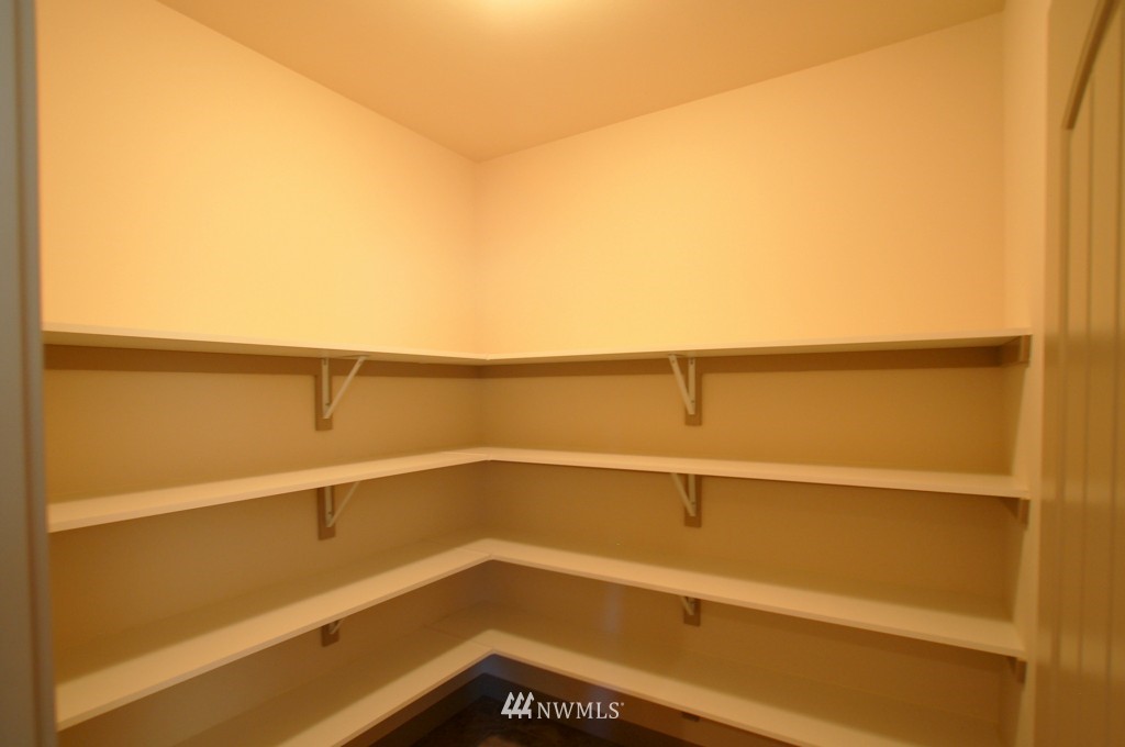 9210 Fox Ridge Lane Southeast Olympia, WA 98513 - Photo 14 of 25 Gallery Image 14