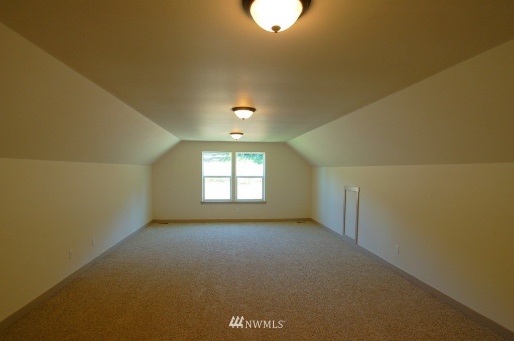 9210 Fox Ridge Lane Southeast Olympia, WA 98513 - Photo 23 of 25 Gallery Image 23