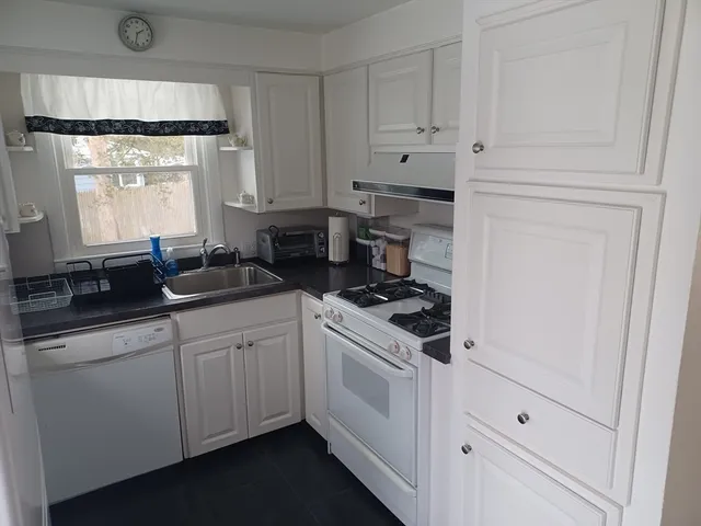 $469,000 | 43 Starr Lane, Attleboro, MA 02703