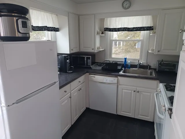 $469,000 | 43 Starr Lane, Attleboro, MA 02703