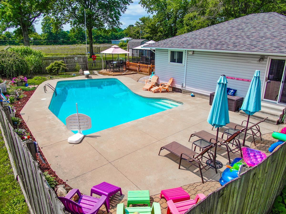 645 West Gump Road Fort Wayne, IN 46845 - Photo 2 of 35 Gallery Image 2