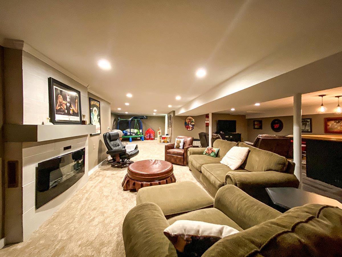 645 West Gump Road Fort Wayne, IN 46845 - Photo 26 of 35 Gallery Image 26