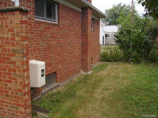 5211 East Thirteen Mile Road Warren, MI 48092 - Photo 17 of 17 PICT2286.JPG