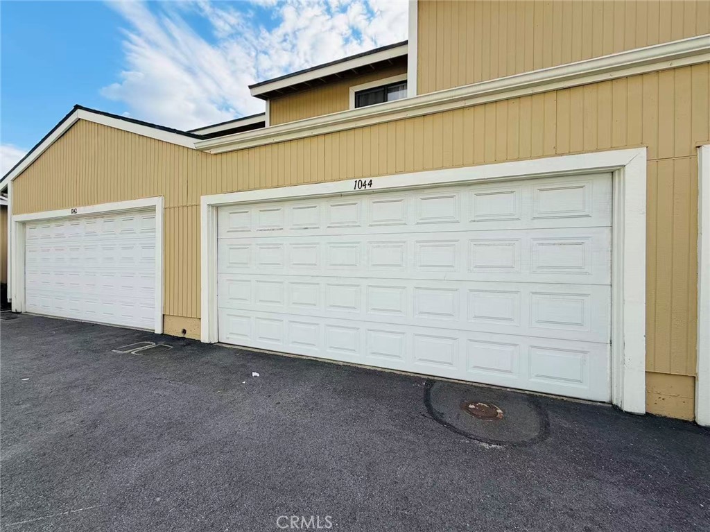 1044 Kent San Dimas, CA 91773 - Photo 13 of 16 a view of a garage