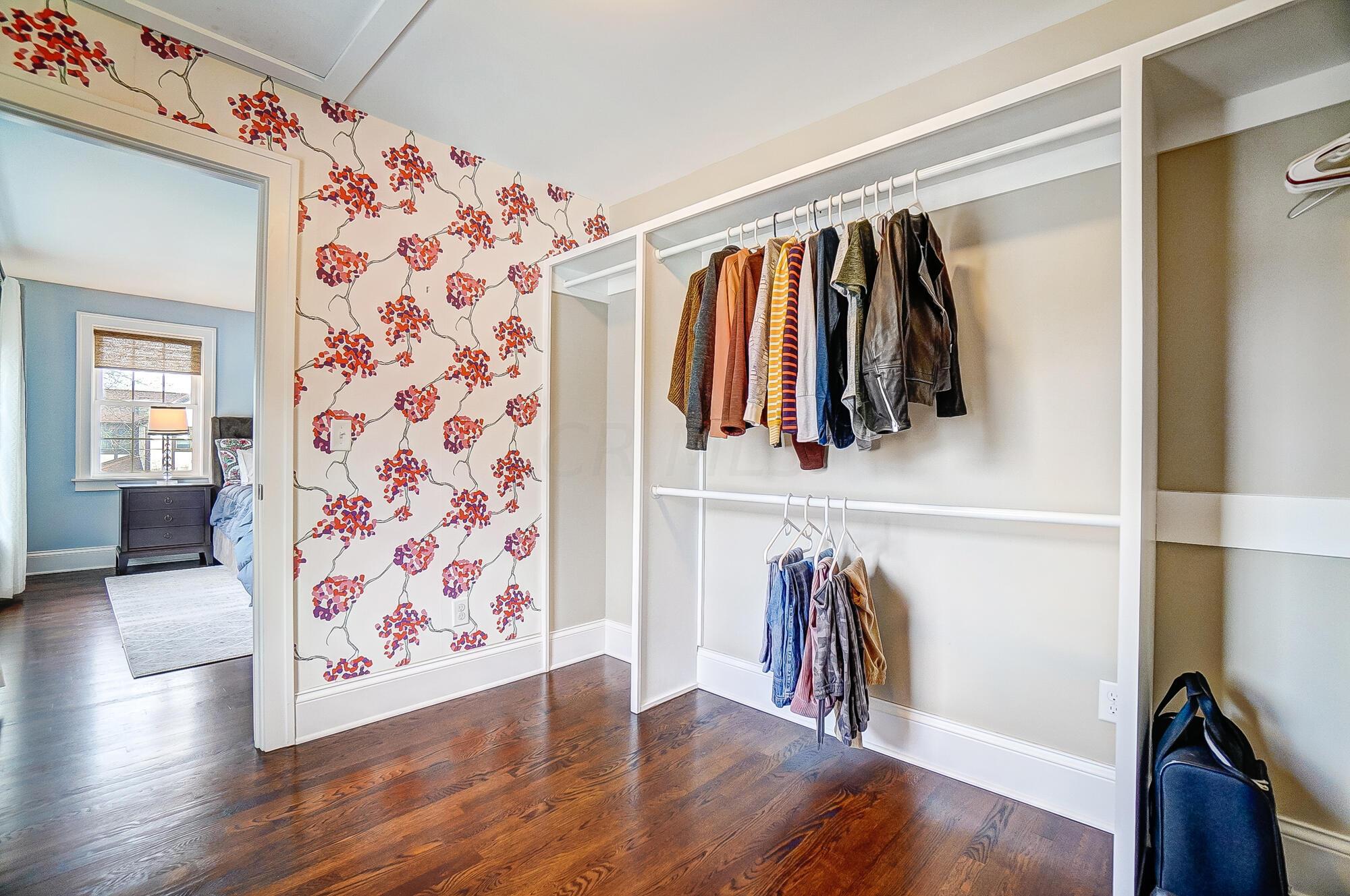 1665 Andover Road Columbus, OH 43212 - Photo 43 of 80 Primary walk in closet