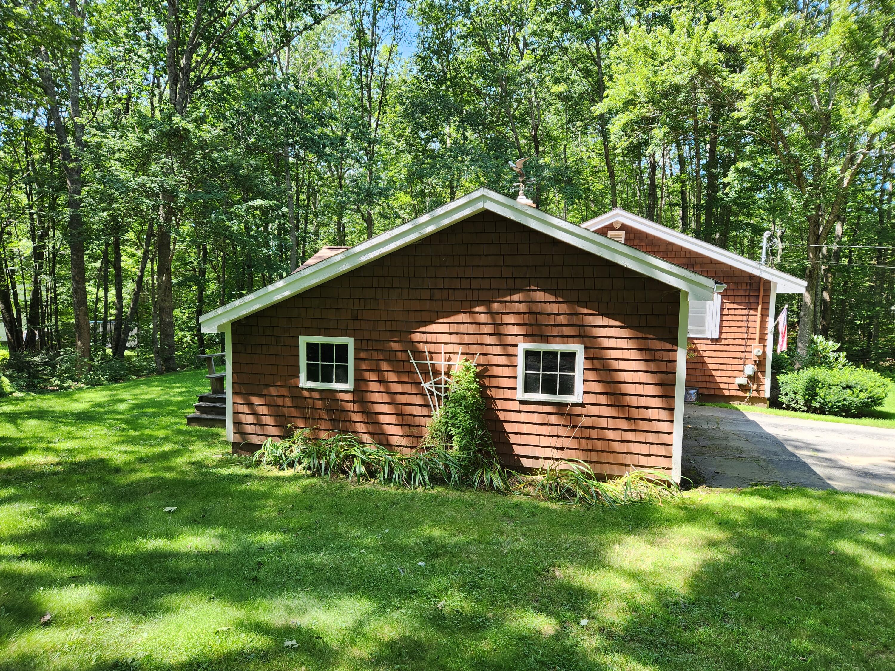 84 Evergreen Estates Road Nobleboro, ME 04555 - Photo 15 of 16 LeavittSide