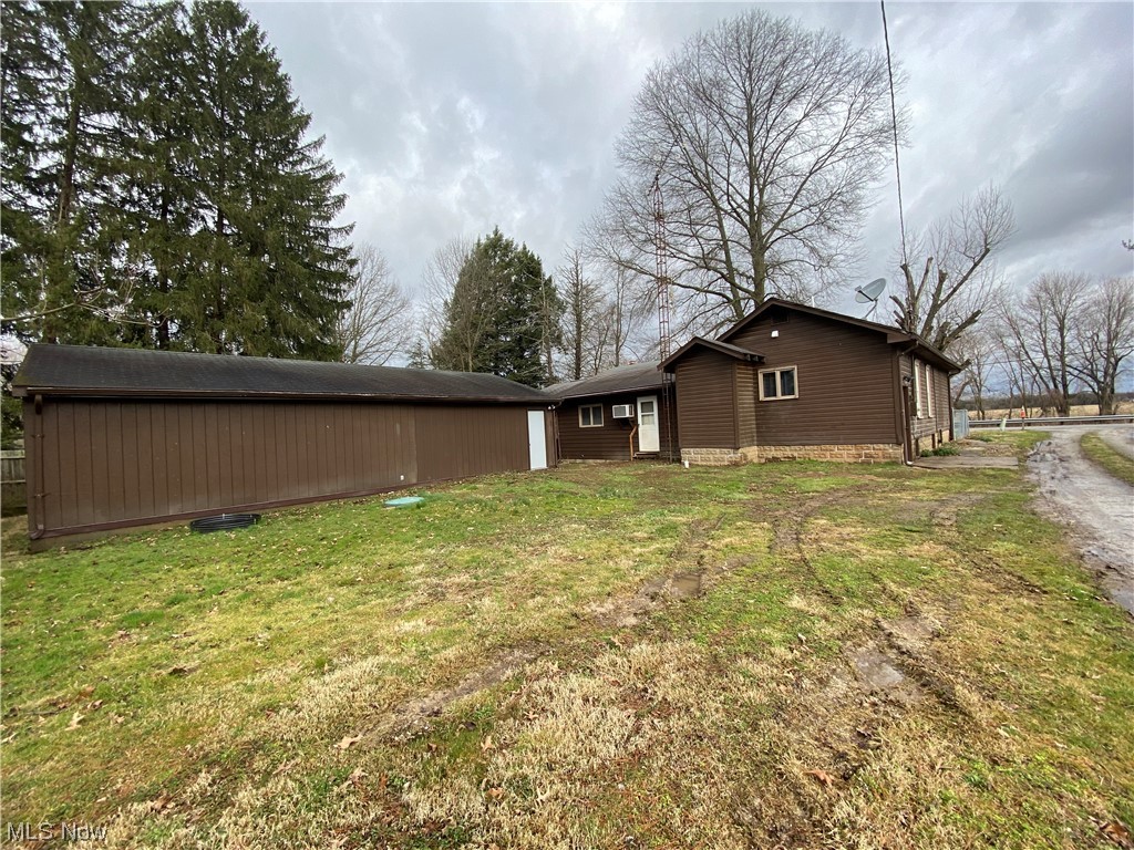 6703 Riverside Road Southeast Uhrichsville, OH 44683 - Photo 16 of 22 Gallery Image 16