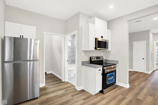 $188,900 | 853 North 12th Street, Elwood, IN 46036