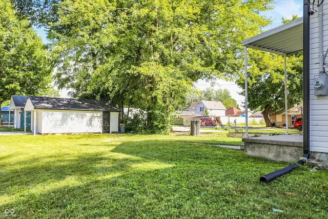 $188,900 | 853 North 12th Street, Elwood, IN 46036