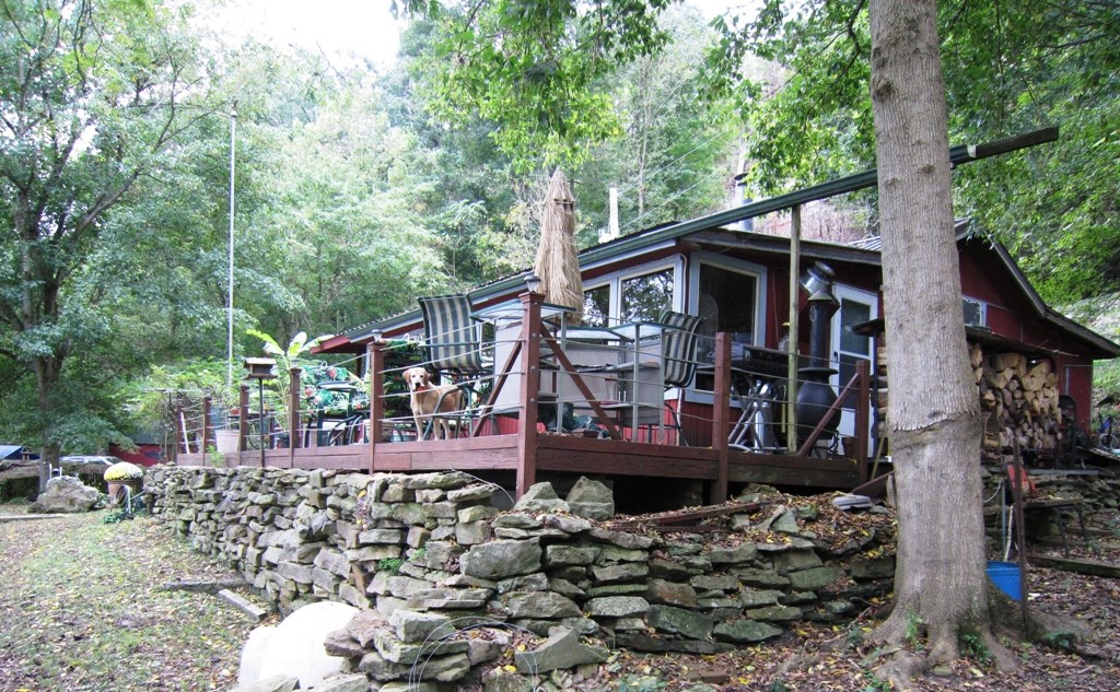 18300 Magnet Valley Road Derby, IN 47525 - Photo 2 of 10 Gallery Image 2