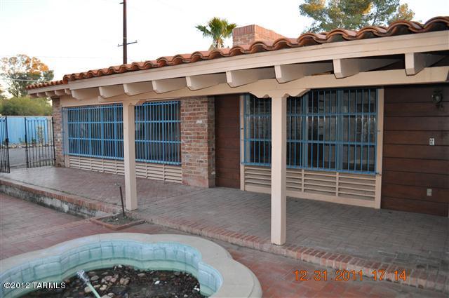 320 South Country Club Road Tucson, AZ 85716 - Photo 5 of 38 Gallery Image 5