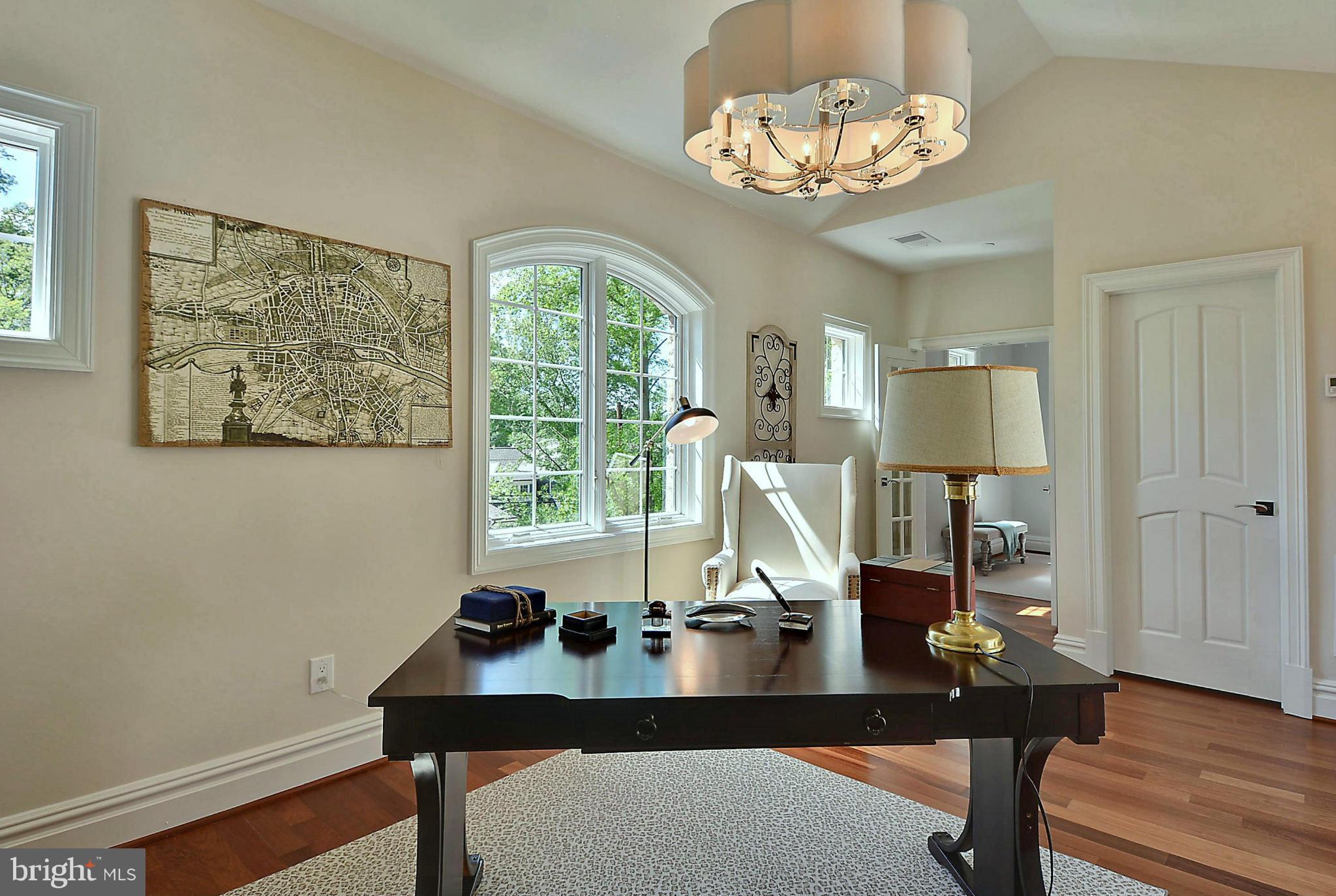 5313 Wehawken Road Bethesda, MD 20816 - Photo 22 of 30 Interior (General)