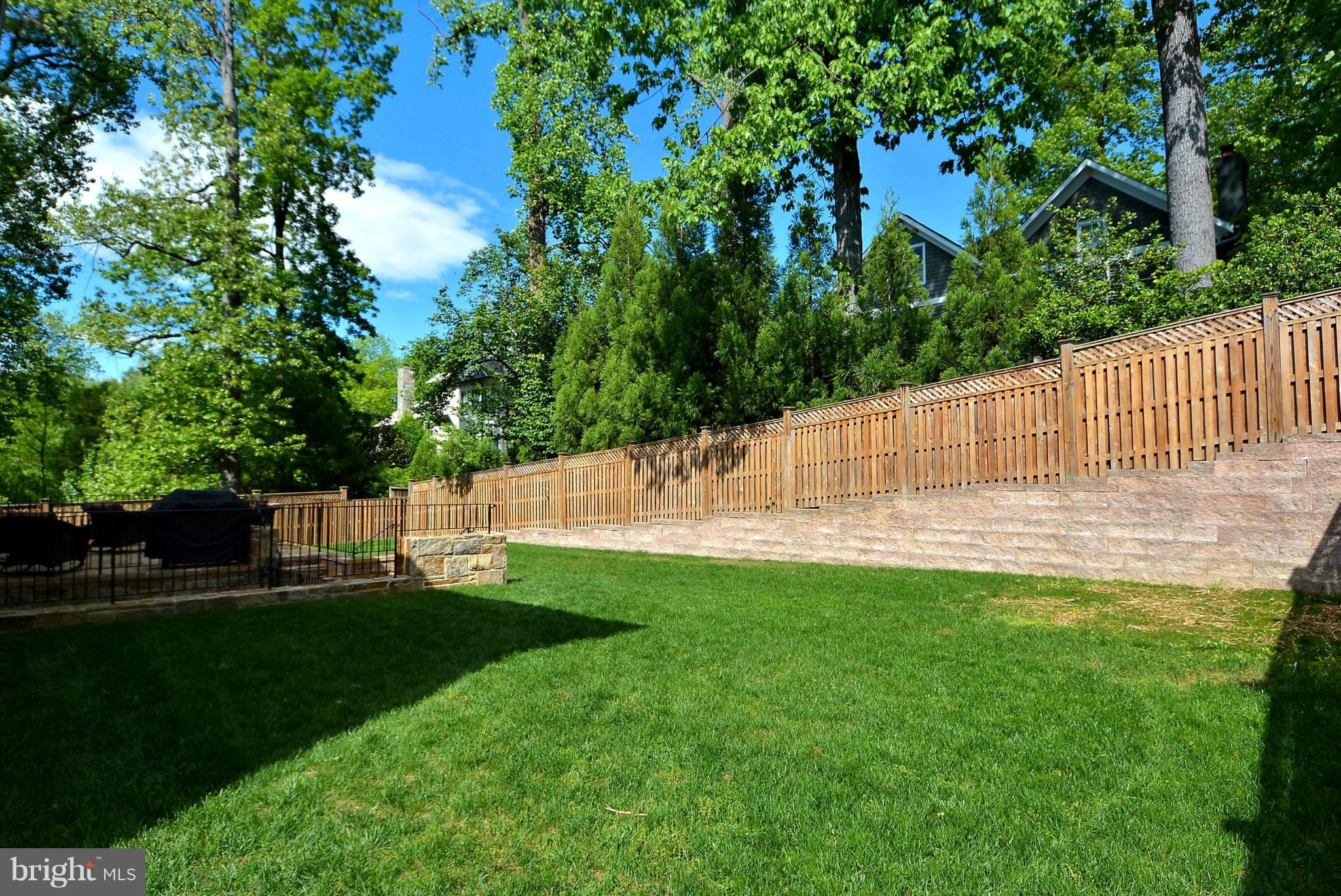 5313 Wehawken Road Bethesda, MD 20816 - Photo 28 of 30 Exterior (Rear)