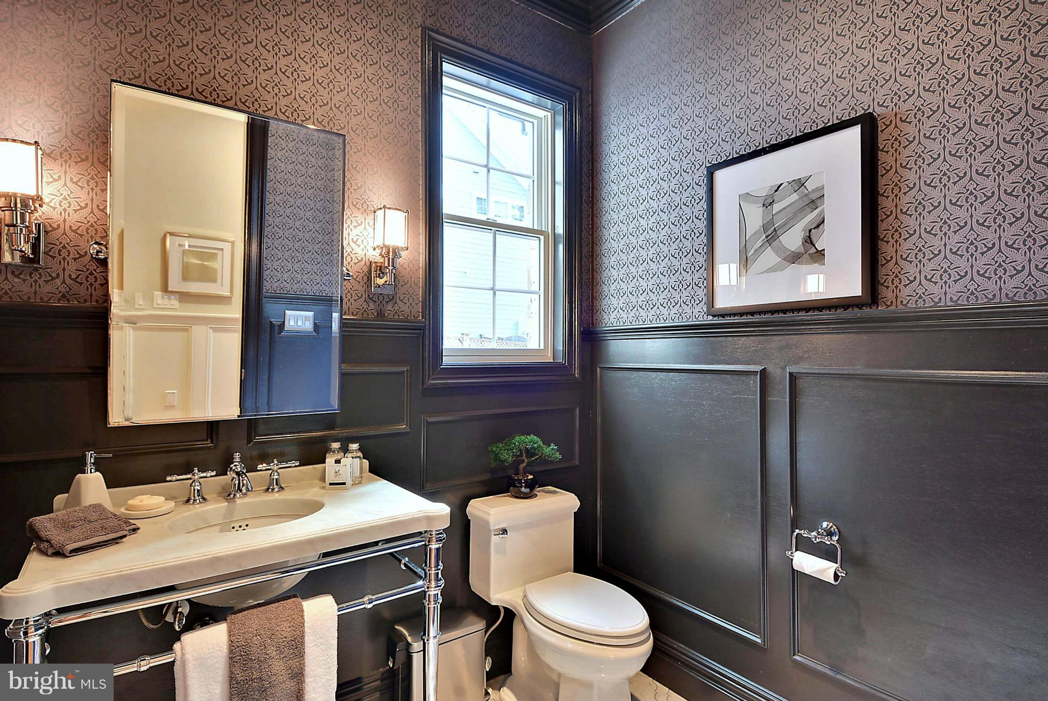 5313 Wehawken Road Bethesda, MD 20816 - Photo 10 of 30 Bath