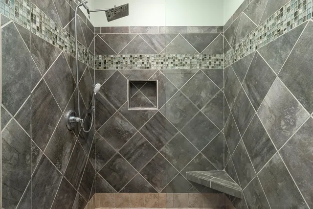 $2,900 | 4 Cherokee Blvd., Unit 222, Chattanooga, TN 37405