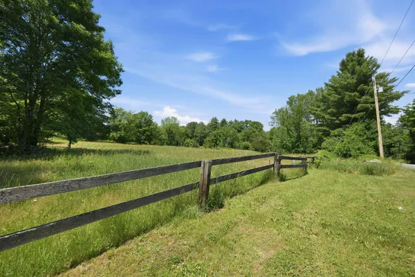 $165,000 | Breezy Hill Road, Bradford, NH 03221
