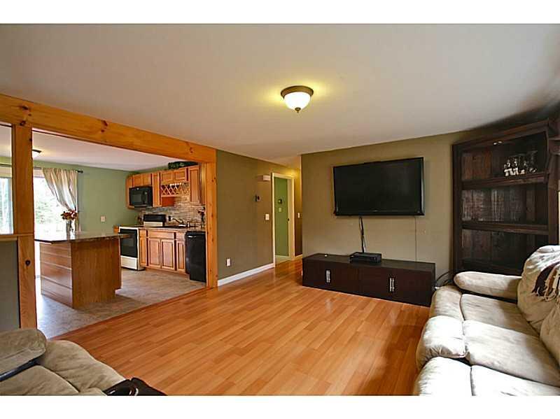 281 Skip Road Buxton, ME 04093 - Photo 28 of 33 Living Room.