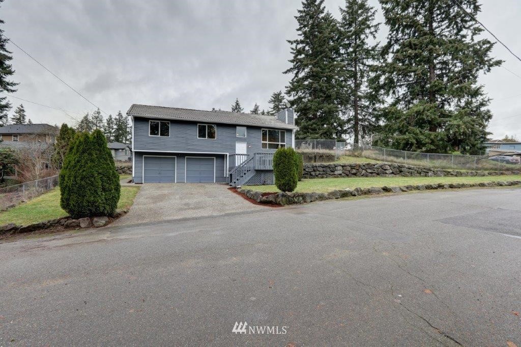 3614 Northeast 7th Place Renton, WA 98056 - Photo 13 of 20
