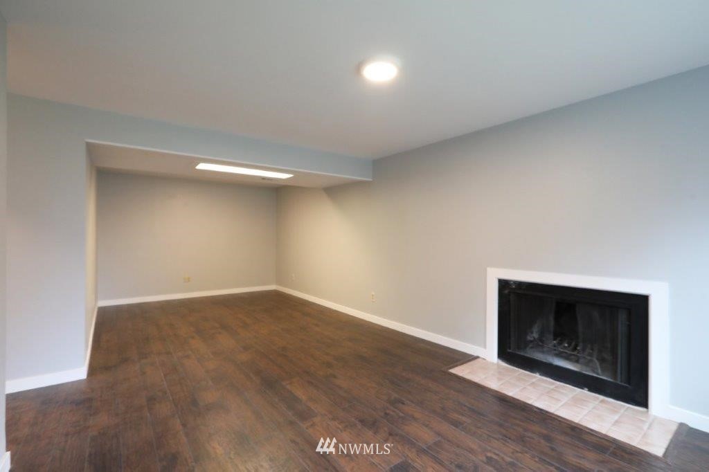 3614 Northeast 7th Place Renton, WA 98056 - Photo 15 of 20