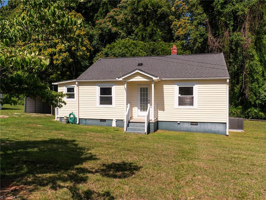 415 North First Street Mebane, NC 27302 - Photo 2 of 38
