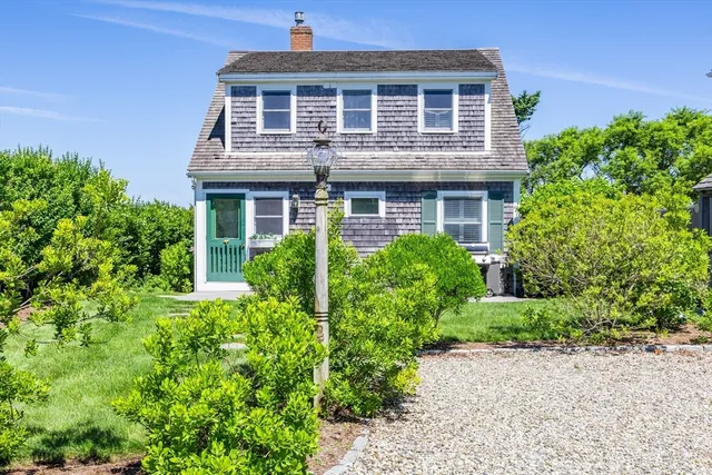 $2,395,000 | 240 Robbins Hill Road, Brewster, MA 02631