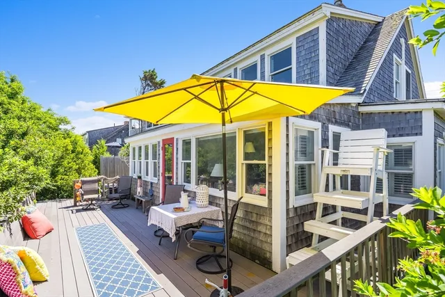 $2,395,000 | 240 Robbins Hill Road, Brewster, MA 02631